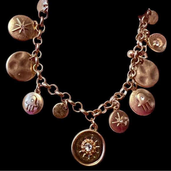 ⭐️3/$25⭐️ Sonoma Rhinestone Hamsa Star Gold Tone Charm Bracelet NWT - Picture 2 of 3